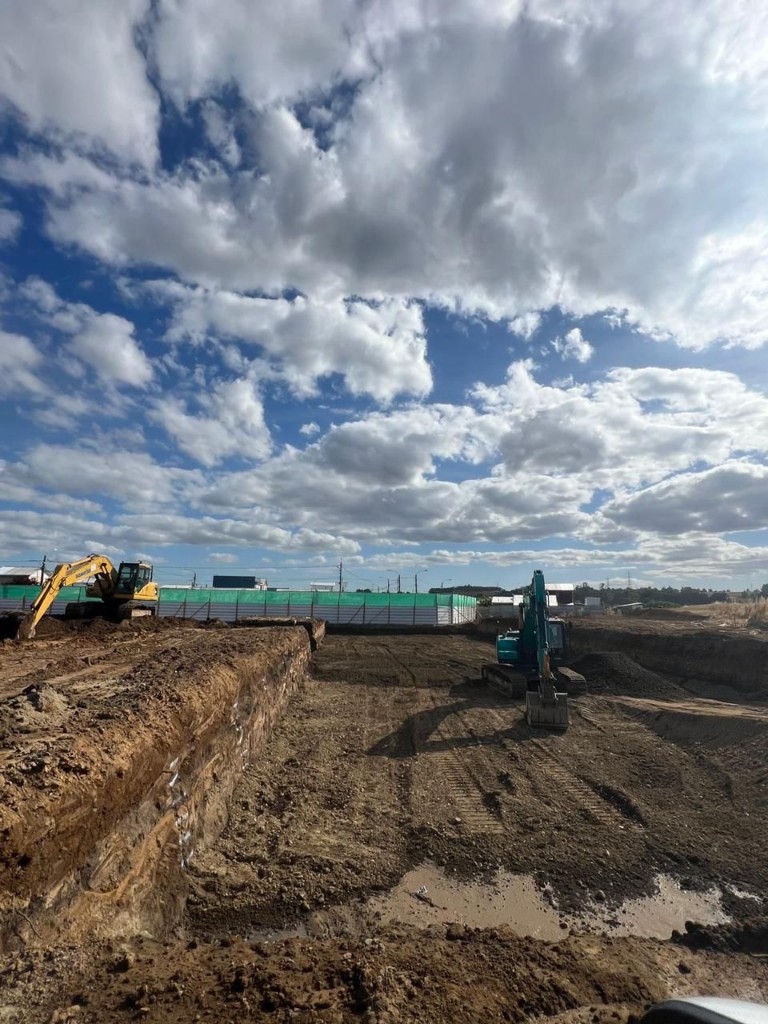 Vista aérea movimiento de tierra
